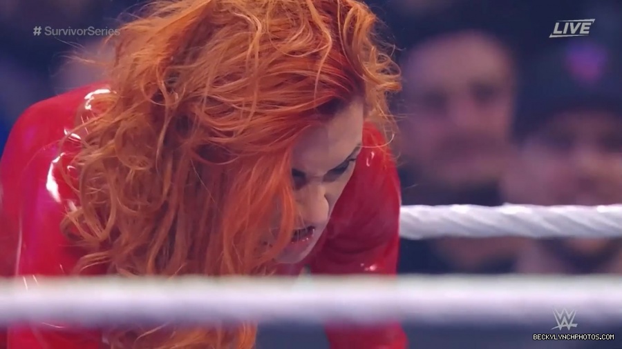 SURVIVOR_SERIES_2021_NOV__212C_2021_-_Becky_vs_Charlotte_1043.jpg