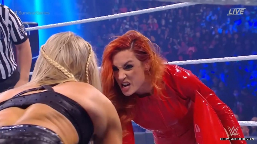 SURVIVOR_SERIES_2021_NOV__212C_2021_-_Becky_vs_Charlotte_1060.jpg