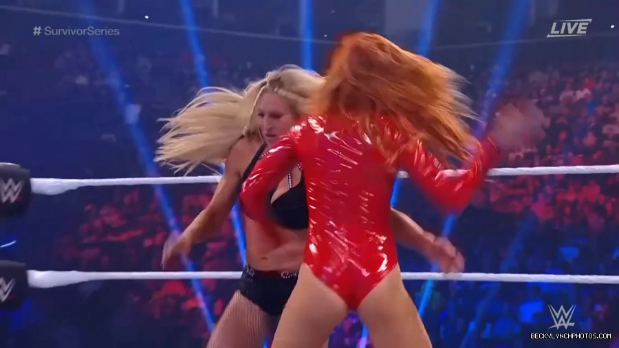 SURVIVOR_SERIES_2021_NOV__212C_2021_-_Becky_vs_Charlotte_1072.jpg