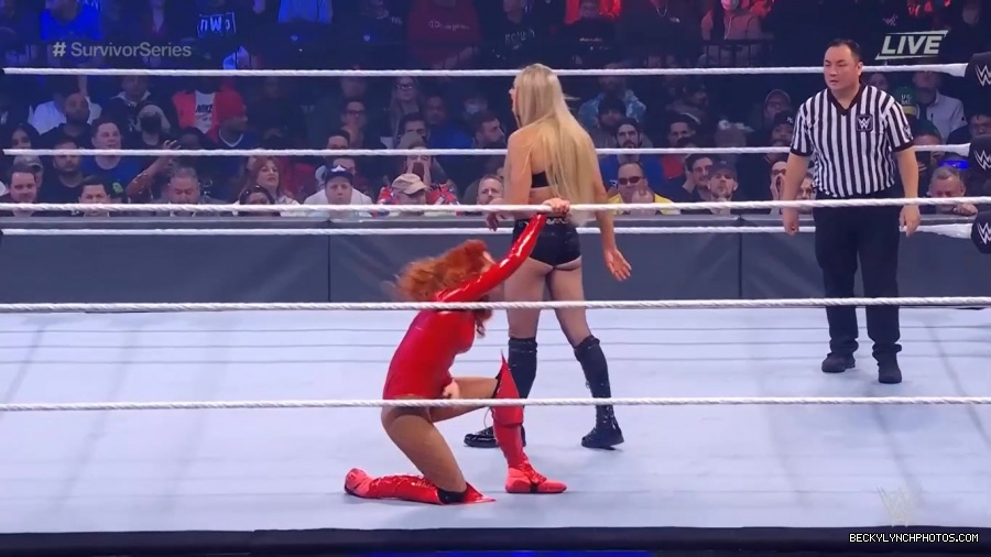 SURVIVOR_SERIES_2021_NOV__212C_2021_-_Becky_vs_Charlotte_1177.jpg