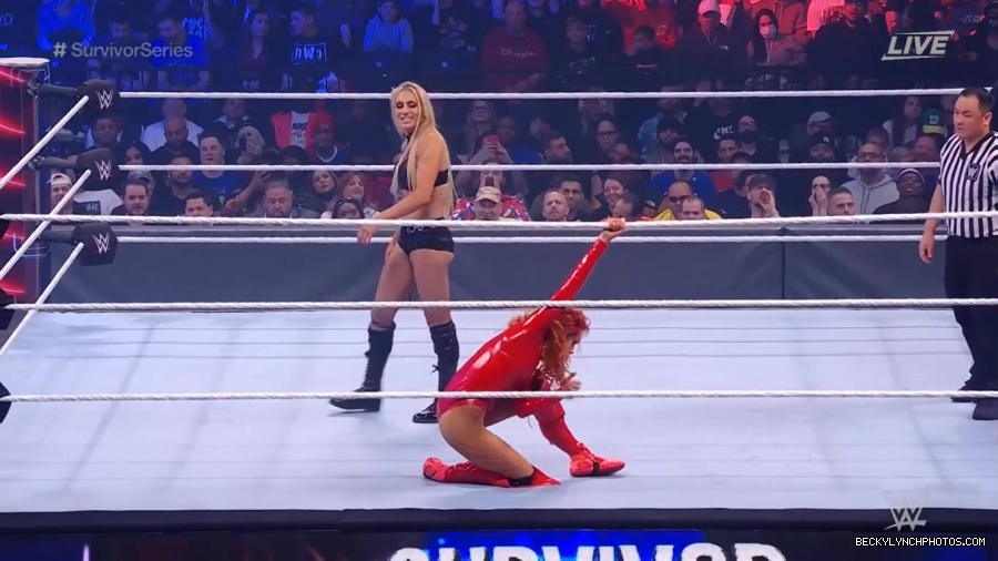 SURVIVOR_SERIES_2021_NOV__212C_2021_-_Becky_vs_Charlotte_1183.jpg