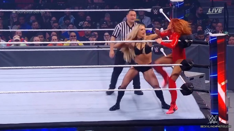 SURVIVOR_SERIES_2021_NOV__212C_2021_-_Becky_vs_Charlotte_1227.jpg