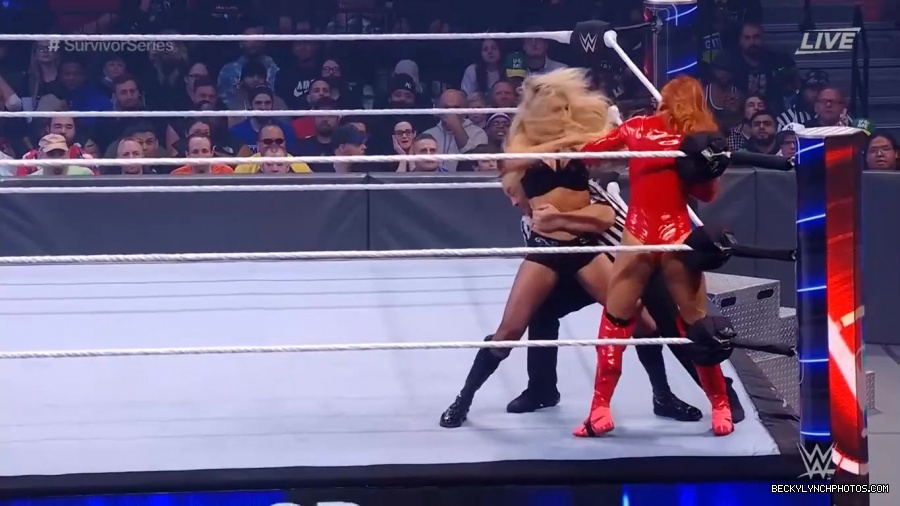 SURVIVOR_SERIES_2021_NOV__212C_2021_-_Becky_vs_Charlotte_1233.jpg
