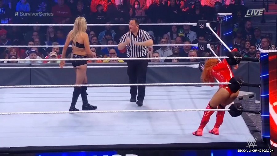 SURVIVOR_SERIES_2021_NOV__212C_2021_-_Becky_vs_Charlotte_1240.jpg