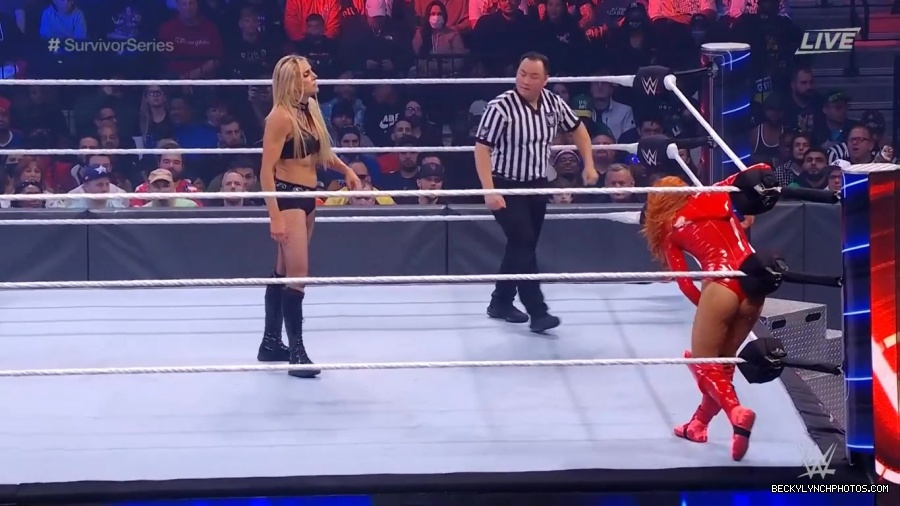 SURVIVOR_SERIES_2021_NOV__212C_2021_-_Becky_vs_Charlotte_1243.jpg
