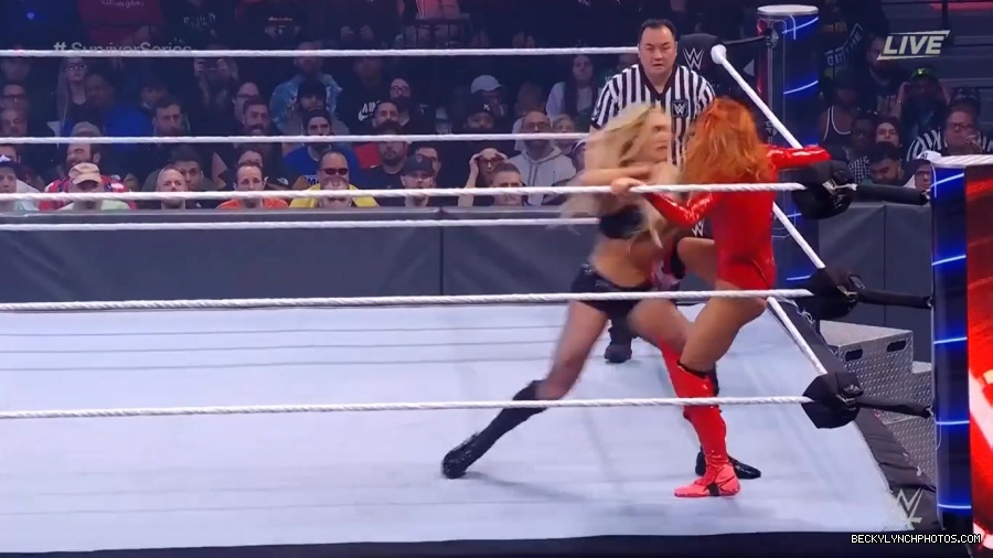 SURVIVOR_SERIES_2021_NOV__212C_2021_-_Becky_vs_Charlotte_1253.jpg