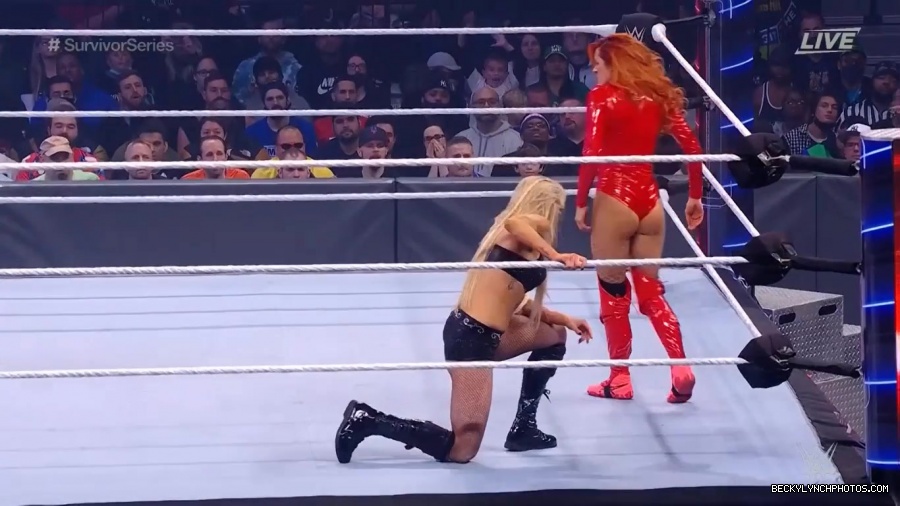 SURVIVOR_SERIES_2021_NOV__212C_2021_-_Becky_vs_Charlotte_1277.jpg
