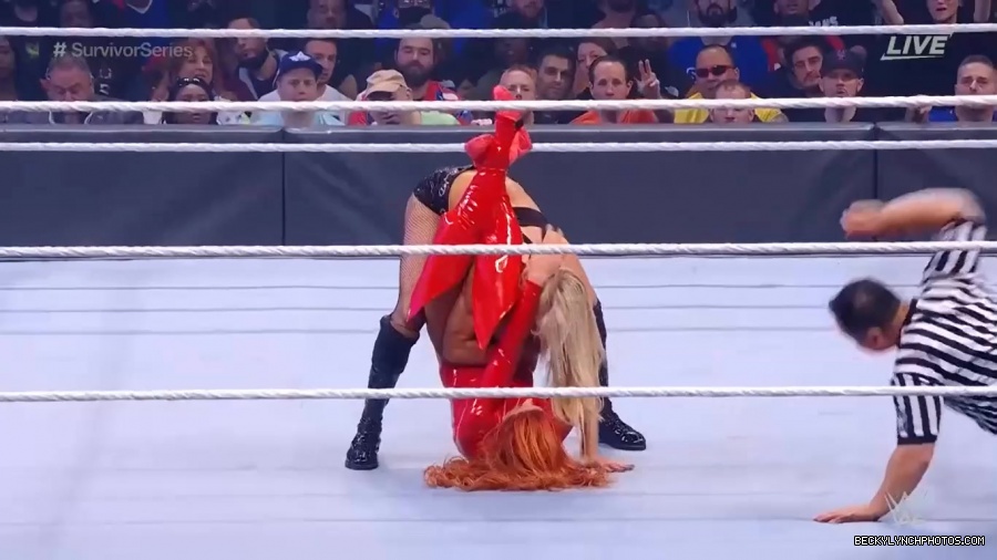 SURVIVOR_SERIES_2021_NOV__212C_2021_-_Becky_vs_Charlotte_1302.jpg