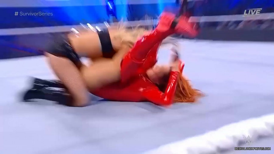 SURVIVOR_SERIES_2021_NOV__212C_2021_-_Becky_vs_Charlotte_1314.jpg