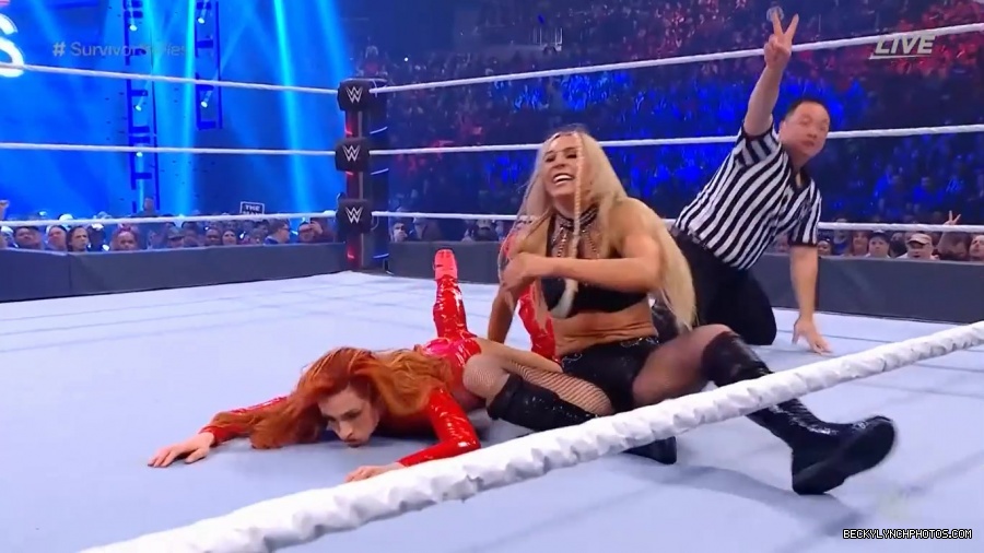 SURVIVOR_SERIES_2021_NOV__212C_2021_-_Becky_vs_Charlotte_1324.jpg
