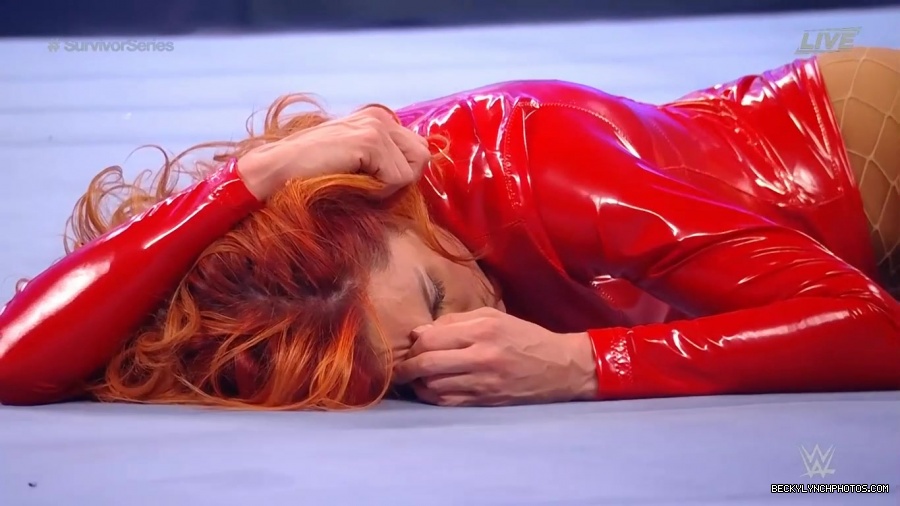 SURVIVOR_SERIES_2021_NOV__212C_2021_-_Becky_vs_Charlotte_1373.jpg