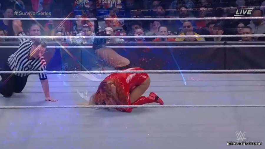 SURVIVOR_SERIES_2021_NOV__212C_2021_-_Becky_vs_Charlotte_1429.jpg