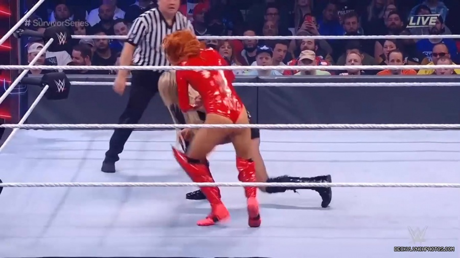 SURVIVOR_SERIES_2021_NOV__212C_2021_-_Becky_vs_Charlotte_1447.jpg