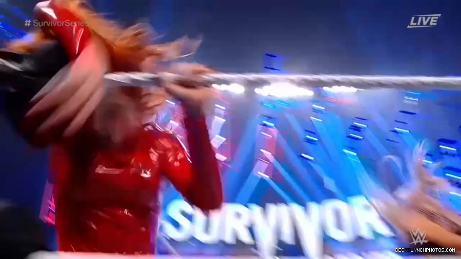 SURVIVOR_SERIES_2021_NOV__212C_2021_-_Becky_vs_Charlotte_1455.jpg