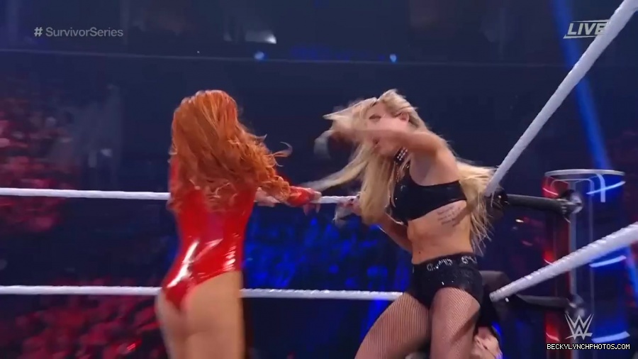 SURVIVOR_SERIES_2021_NOV__212C_2021_-_Becky_vs_Charlotte_1469.jpg