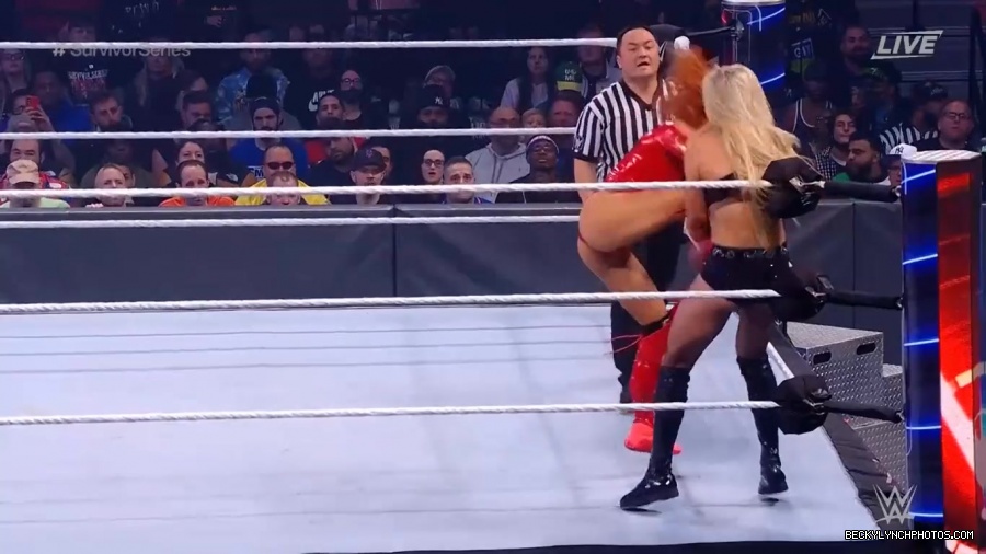 SURVIVOR_SERIES_2021_NOV__212C_2021_-_Becky_vs_Charlotte_1472.jpg