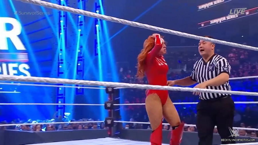 SURVIVOR_SERIES_2021_NOV__212C_2021_-_Becky_vs_Charlotte_1487.jpg