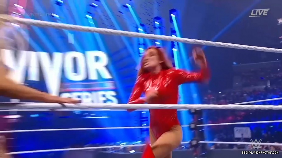 SURVIVOR_SERIES_2021_NOV__212C_2021_-_Becky_vs_Charlotte_1492.jpg