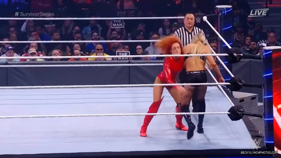 SURVIVOR_SERIES_2021_NOV__212C_2021_-_Becky_vs_Charlotte_1506.jpg