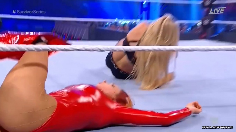 SURVIVOR_SERIES_2021_NOV__212C_2021_-_Becky_vs_Charlotte_1528.jpg
