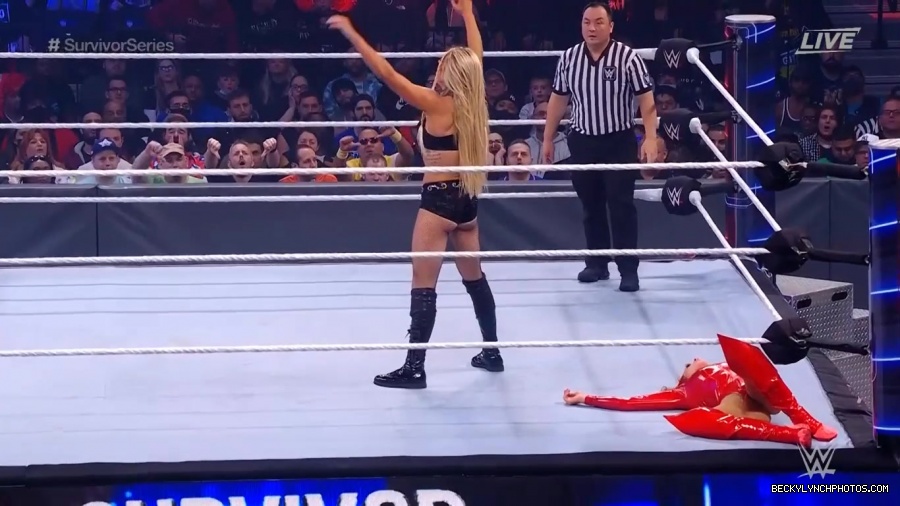 SURVIVOR_SERIES_2021_NOV__212C_2021_-_Becky_vs_Charlotte_1543.jpg