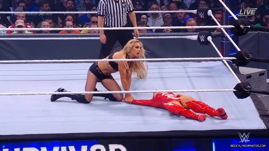 SURVIVOR_SERIES_2021_NOV__212C_2021_-_Becky_vs_Charlotte_1589.jpg