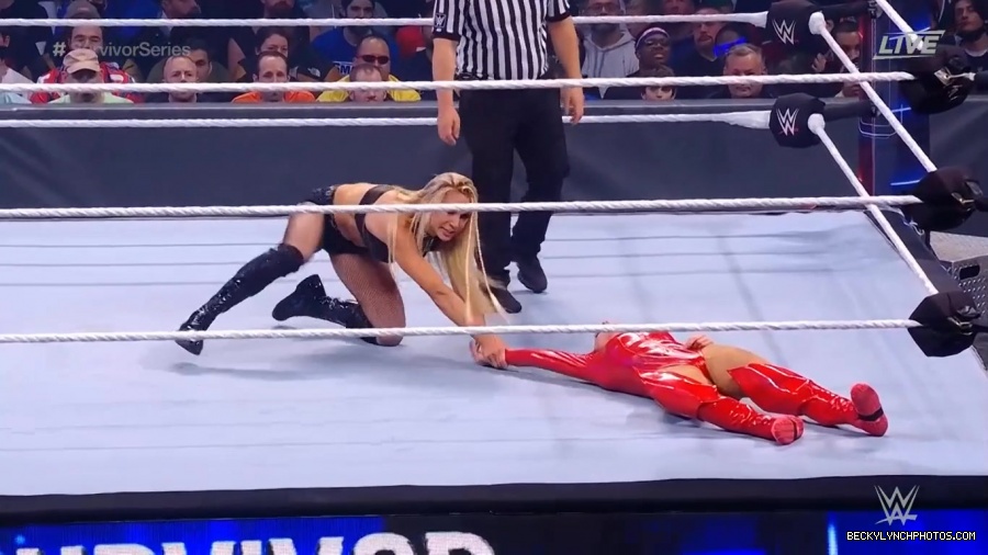 SURVIVOR_SERIES_2021_NOV__212C_2021_-_Becky_vs_Charlotte_1592.jpg