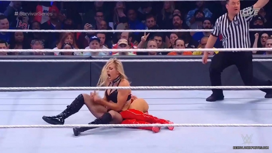 SURVIVOR_SERIES_2021_NOV__212C_2021_-_Becky_vs_Charlotte_1677.jpg