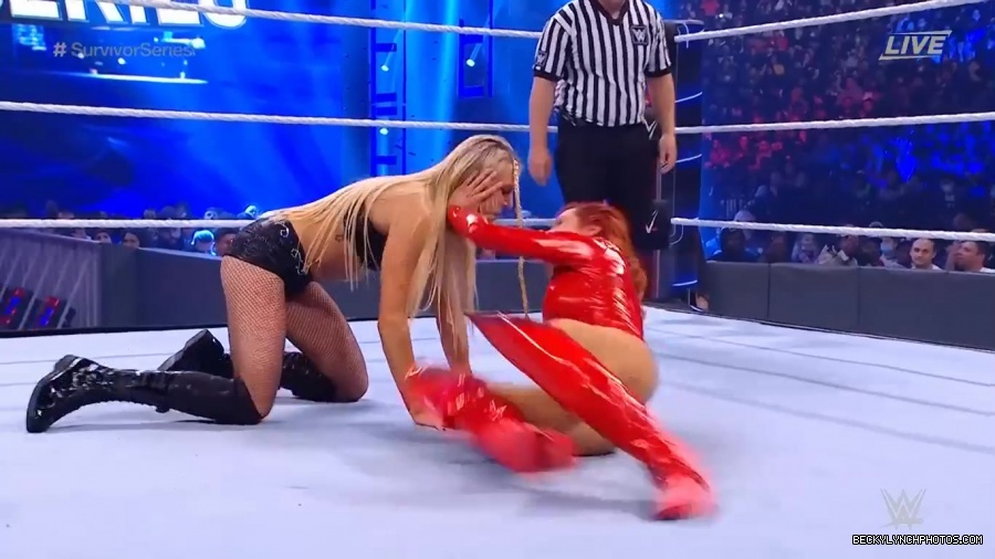 SURVIVOR_SERIES_2021_NOV__212C_2021_-_Becky_vs_Charlotte_1741.jpg
