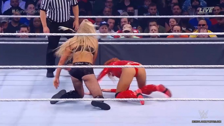 SURVIVOR_SERIES_2021_NOV__212C_2021_-_Becky_vs_Charlotte_1744.jpg