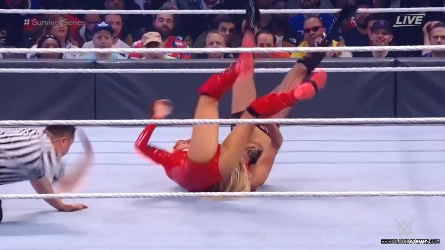 SURVIVOR_SERIES_2021_NOV__212C_2021_-_Becky_vs_Charlotte_1767.jpg