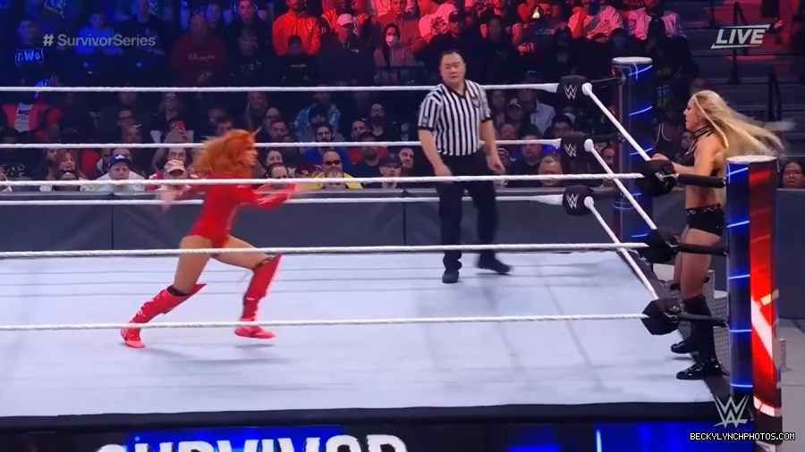 SURVIVOR_SERIES_2021_NOV__212C_2021_-_Becky_vs_Charlotte_1798.jpg