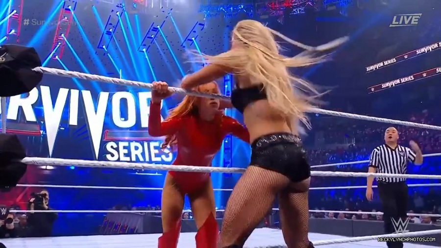 SURVIVOR_SERIES_2021_NOV__212C_2021_-_Becky_vs_Charlotte_1804.jpg