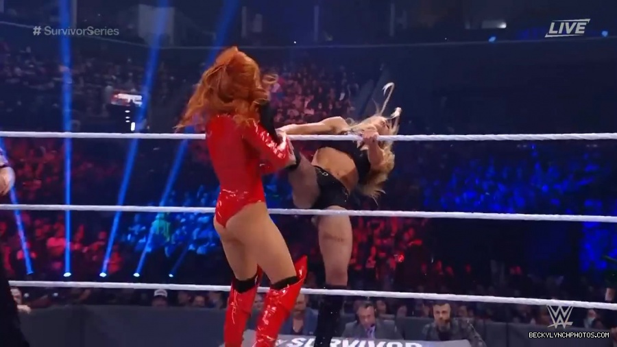 SURVIVOR_SERIES_2021_NOV__212C_2021_-_Becky_vs_Charlotte_1850.jpg