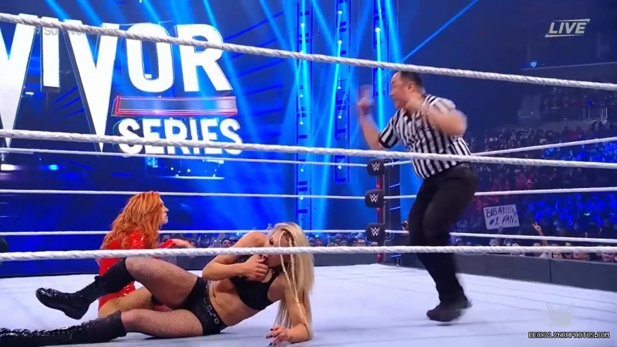 SURVIVOR_SERIES_2021_NOV__212C_2021_-_Becky_vs_Charlotte_1908.jpg