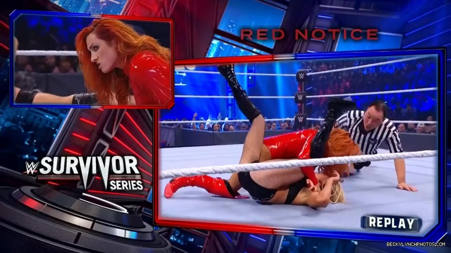 SURVIVOR_SERIES_2021_NOV__212C_2021_-_Becky_vs_Charlotte_1946.jpg