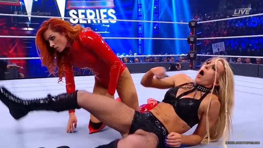 SURVIVOR_SERIES_2021_NOV__212C_2021_-_Becky_vs_Charlotte_1976.jpg