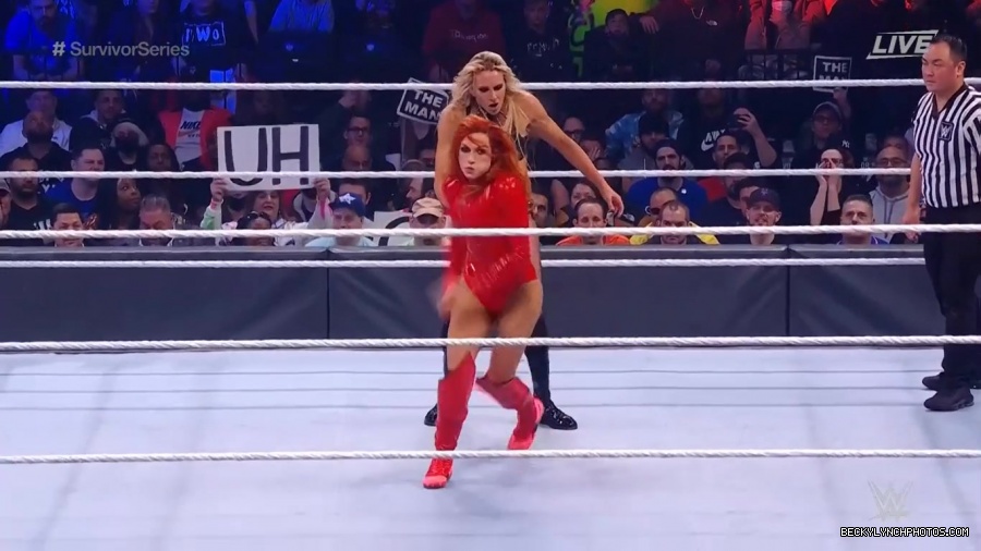 SURVIVOR_SERIES_2021_NOV__212C_2021_-_Becky_vs_Charlotte_2087.jpg
