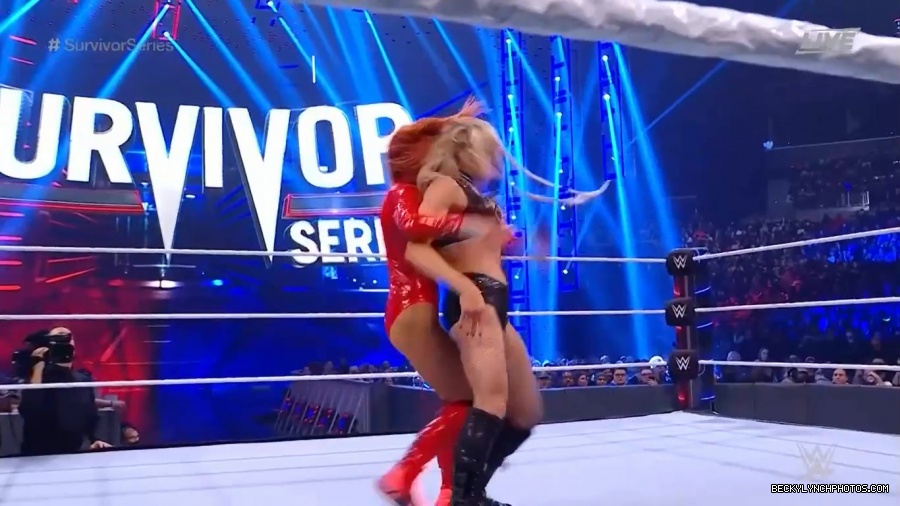 SURVIVOR_SERIES_2021_NOV__212C_2021_-_Becky_vs_Charlotte_2092.jpg