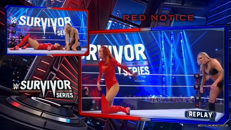 SURVIVOR_SERIES_2021_NOV__212C_2021_-_Becky_vs_Charlotte_2132.jpg
