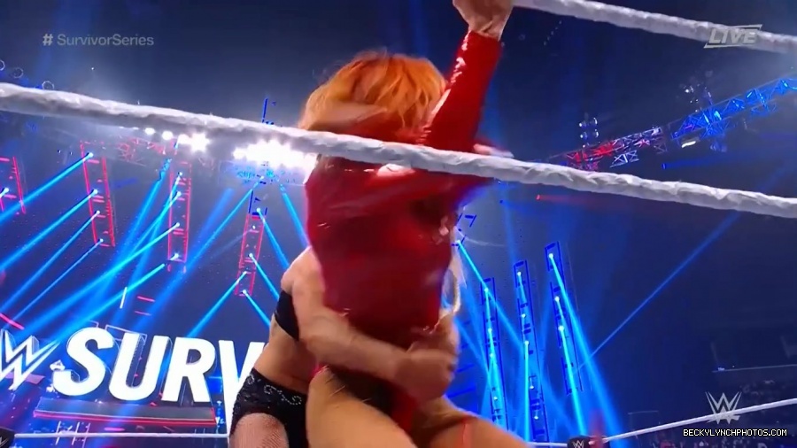 SURVIVOR_SERIES_2021_NOV__212C_2021_-_Becky_vs_Charlotte_2192.jpg