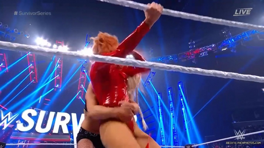 SURVIVOR_SERIES_2021_NOV__212C_2021_-_Becky_vs_Charlotte_2193.jpg