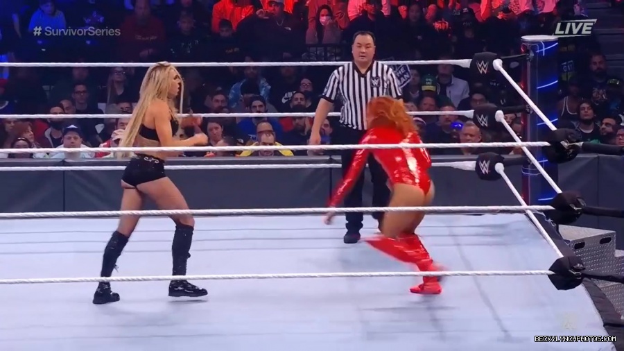 SURVIVOR_SERIES_2021_NOV__212C_2021_-_Becky_vs_Charlotte_2198.jpg