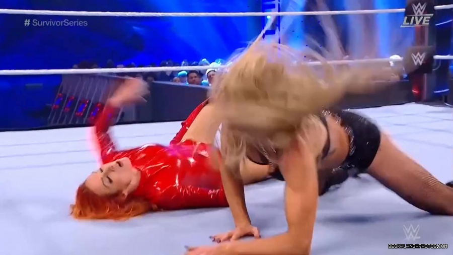 SURVIVOR_SERIES_2021_NOV__212C_2021_-_Becky_vs_Charlotte_2223.jpg