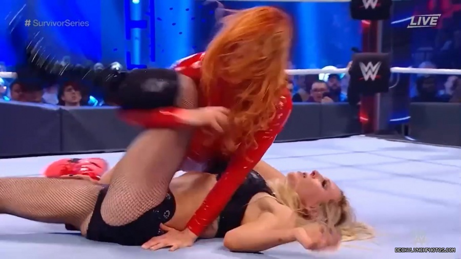 SURVIVOR_SERIES_2021_NOV__212C_2021_-_Becky_vs_Charlotte_2317.jpg