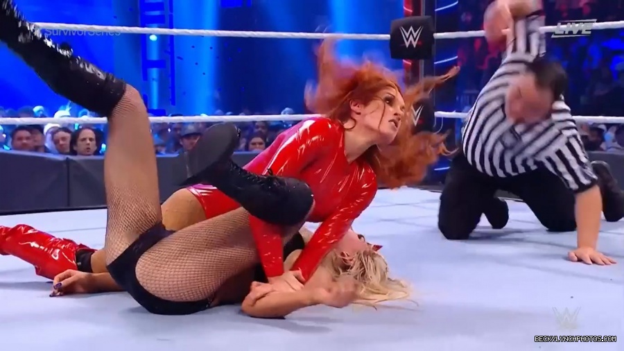 SURVIVOR_SERIES_2021_NOV__212C_2021_-_Becky_vs_Charlotte_2319.jpg