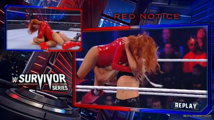 SURVIVOR_SERIES_2021_NOV__212C_2021_-_Becky_vs_Charlotte_2347.jpg