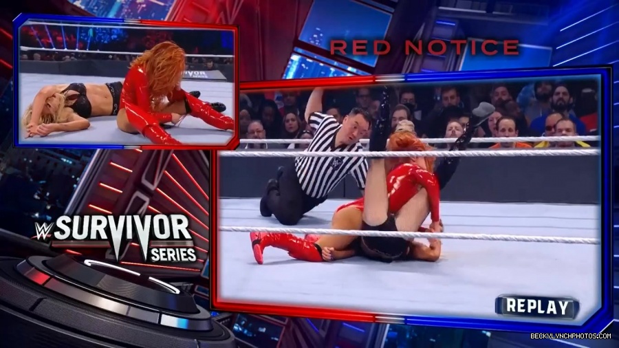 SURVIVOR_SERIES_2021_NOV__212C_2021_-_Becky_vs_Charlotte_2359.jpg