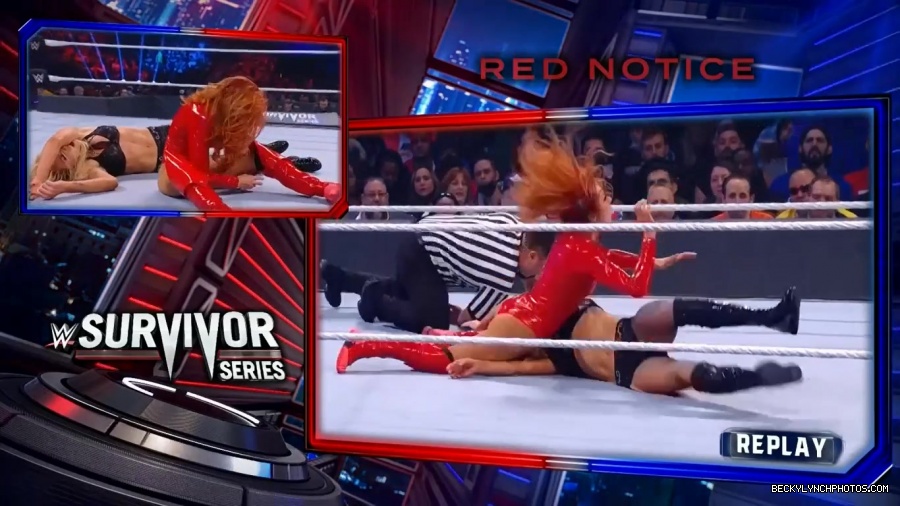 SURVIVOR_SERIES_2021_NOV__212C_2021_-_Becky_vs_Charlotte_2360.jpg