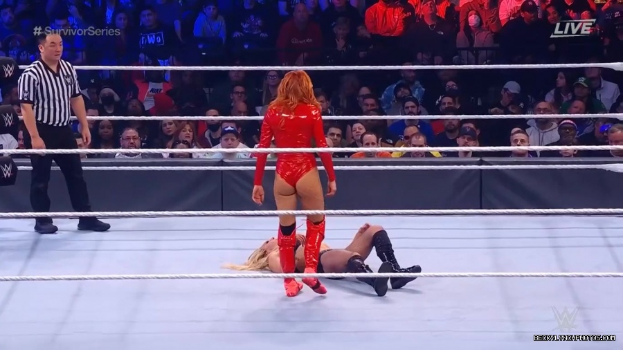 SURVIVOR_SERIES_2021_NOV__212C_2021_-_Becky_vs_Charlotte_2383.jpg